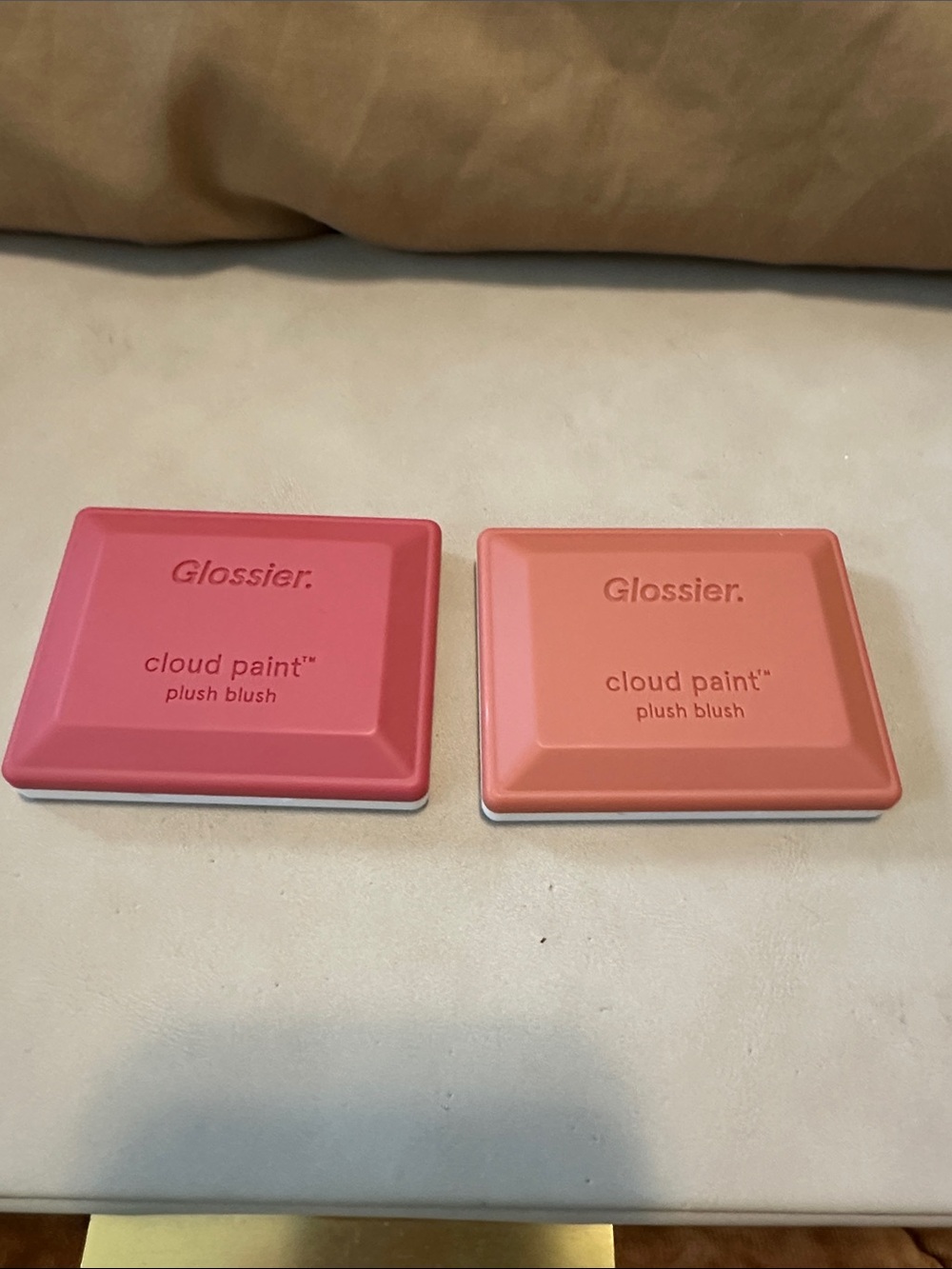 Glossier Cloud Paint Plush Blush in Float and Gale